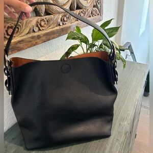 Bucket Purse W/ Clutch